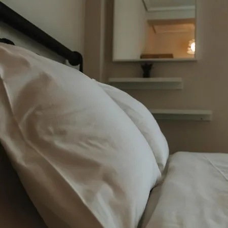 3 Bros Appartamento Chalkís